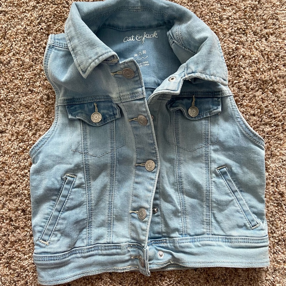 Cat & Jack pale Blue denim vest (7/8, girl)